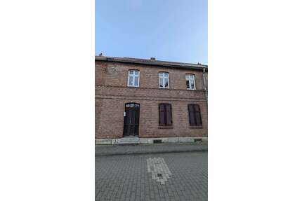 Wohnung zum Mieten in Wegeleben 720,00 € 125 m²