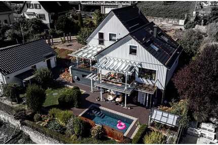 Haus zum Kaufen in Unterreichenbach 799.000,00 € 218.18 m²