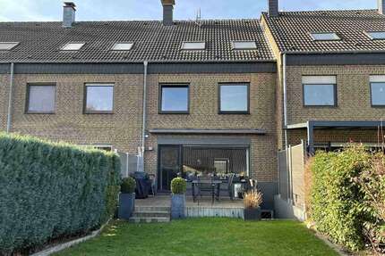 Haus zum Kaufen in Moers 358.000,00 € 140 m²
