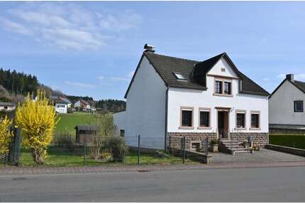 Haus zum Kaufen in Neuheilenbach 195.000,00 € 117 m²