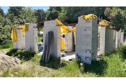 Rohbau mit Baugenehmigung auf 2.931 m² - Ihr Zweifamilienhaus auf Usedom gestalten - Benz Neppermin