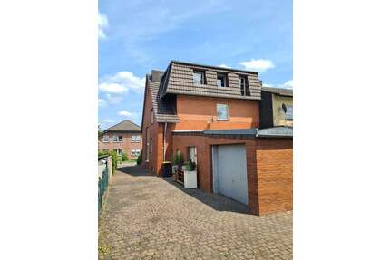 Haus zum Kaufen in Heinsberg 299.000,00 € 180 m²