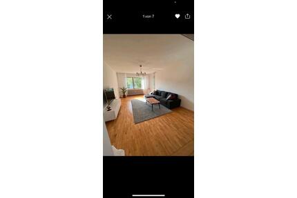 3,5-Zimmer Wohnung mit Einbauküche, Balkon und Loggia - Hildesheim