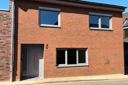 Jüchen-Rath kleines EFH - 1.220,00&nbsp;EUR Kaltmiete, ca.&nbsp; 85,00&nbsp;m&sup2; in Jüchen (PLZ: 41363)
