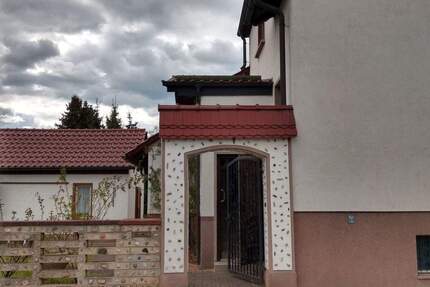 Zentral gelegenes Stadthaus - 349.000,00&nbsp;EUR Kaufpreis, ca.&nbsp; 190,00&nbsp;m&sup2;&nbsp;Wohnfl&auml;che in Naunhof (PLZ: 04683)