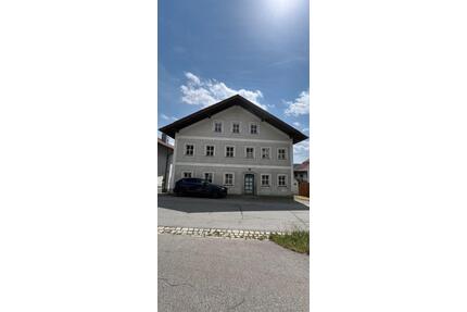 Historische Hofstelle Haus mit großem Stadel und viel Potenzial - Wegscheid