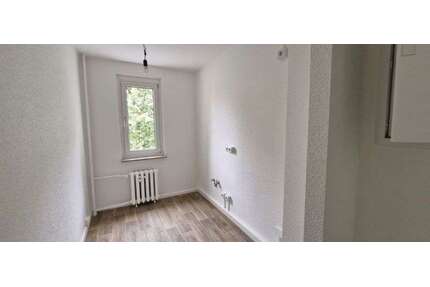Wohnung zum Mieten in Dessau-Roßlau 354,00 € 46.65 m²