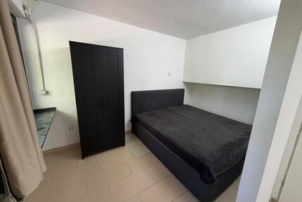 Möblierte 1-Zimmer-Wohnung mit Balkon. All-In-Miete - Köln Kalk