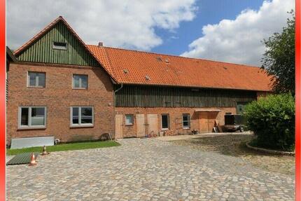 IHR GEWERBE AUF DEM BAUERNHOF - NEUAUSBAU; Raum für Kreative - Ahrensburg