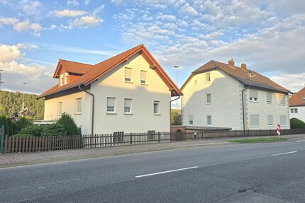 Philippsthal, 2 Häuser - 320.000,00&nbsp;EUR Kaufpreis, ca.&nbsp; 360,00&nbsp;m&sup2;&nbsp;Wohnfl&auml;che in Phlippsthal (PLZ: 36269)
