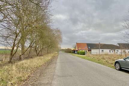 Grundstück zu verkaufen in Burow 27.900,00 € 808 m²