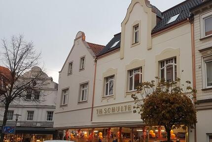 Beckum-Innenstadt, Wohnung 5ZKB, kl. Garten, frisch renoviert