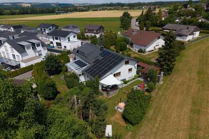 Haus zum Kaufen in Baindt 1.668.000,00 € 450 m²