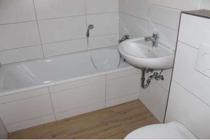 Wohnung zum Mieten in Bernburg 336,12 € 56.02 m²