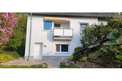 Frisch renovierte 3-Zimmer-Souterrainwohnung (45m²) in Ehlscheid - Melsbach