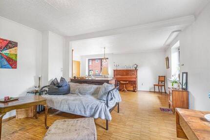 Einfamilienhaus mit Sanierungsbedarf, viel Potenzial in sehr guter Lage - Lüneburg Mittelfeld