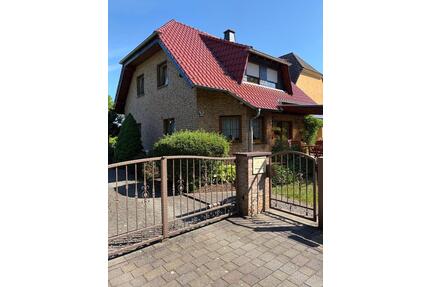 Einfamilienhaus, Grundstück mit Einfamilienhaus - Grimma