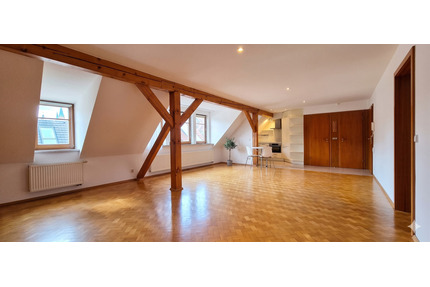 2-Raum-Etagenwohnung mit Balkon und Einbauküche im Görlitzer Stadtzentrum!