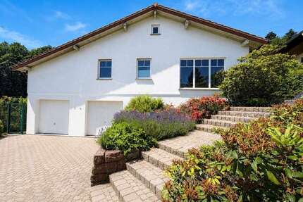 Haus zum Kaufen in Bexbach 580.000,00 € 265 m²