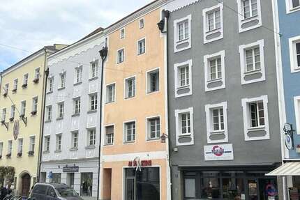 Haus zum Kaufen in Vilshofen an der Donau 395.000,00 € 366 m²