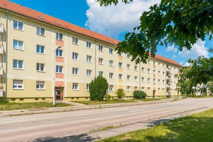 bezugsfertige 2-Raumwohnung mit Dusche und Aufzug im WK 1 - Hoyerswerda