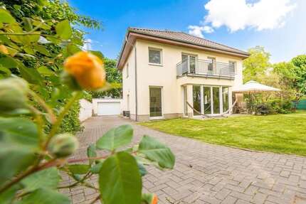 Haus zum Kaufen in Teltow 995.000,00 € 157 m²