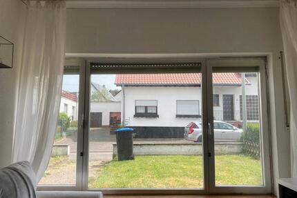 EG Single Wohnung mit Gartenstück - Schillingen