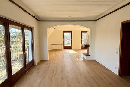 Großzügige 2 ZKBB in Wallufer Bestlage - Erstbezug nach Sanierung!