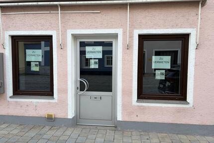 Kleiner Laden in Top Lage - 880,00&nbsp;EUR Kaltmiete, ca.&nbsp; 11,00&nbsp;m&sup2; in Dingolfing (PLZ: 84130)