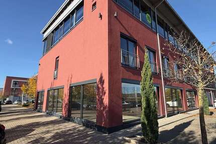 Büro in Landau 3.760,00 € 376 m²