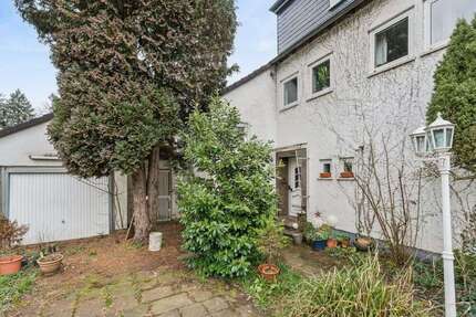 Haus zum Kaufen in Hilden 665.000,00 € 245.32 m²
