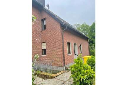 Haus zum Kaufen in Titz 355.000,00 € 200 m²