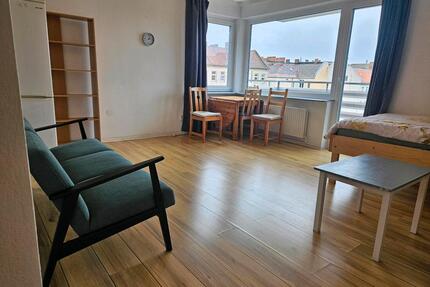 1 - Zimmerwohnung in Neukölln - 780,00&nbsp;EUR Kaltmiete, ca.&nbsp; 38,00&nbsp;m&sup2; in Berlin (PLZ: 12045) Neukölln