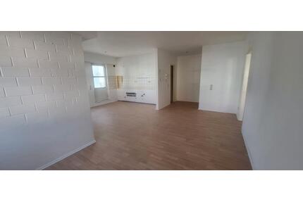 Attraktive 2-Raum-Wohnung mit Balkon in Gotha zu vermieten