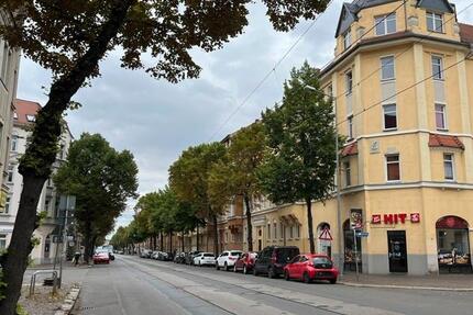 Pflegeeinrichtung - 1-R-Wohnung mit Einbauküche und Fahrstuhl - Leipzig Nordost