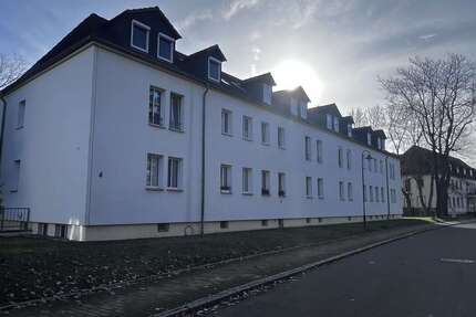 Wohnung zum Kaufen in Böhlen 85.000,00 € 54.88 m²