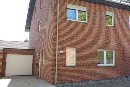Haus zum Kaufen in Herzogenrath 440.000,00 € 143.5 m²