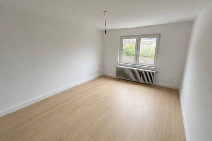 Erstbezug nach Sanierung | Moderne 2-Zimmer-Wohnung | oberste Etage - Wuppertal Barmen
