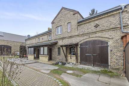Haus zum Kaufen in Neuenhagen bei Berlin 565.000,00 € 291 m²