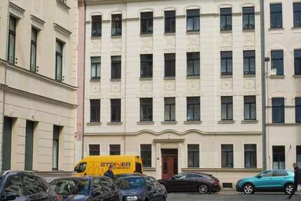 Wohnung zum Kaufen in Leipzig 85.000,00 € 47.36 m²