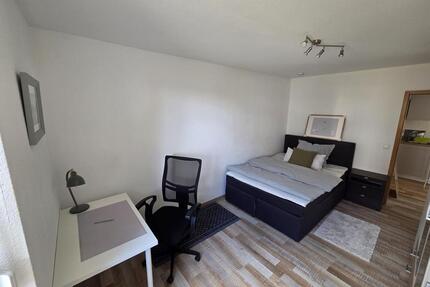 möblierte zwei-Zimmer-Wohnung mit Terrasse näche FH und Stadtzentrum - Hof Altstadt