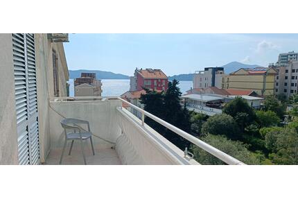 4-Zimmer Wohnung am Meer in Rafailovići, Montenegro - Berlin Charlottenburg-Wilmersdorf