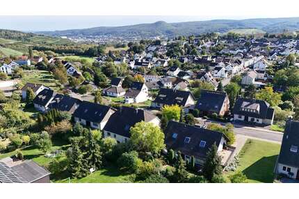 Haus zum Kaufen in Grafschaft 532.000,00 € 174 m²