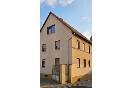 Dachgeschoss Wohnung zu vermieten - Bechtolsheim