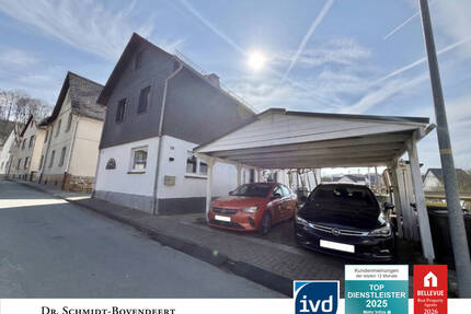 Für die kleine Familie: Gemütliches und charmantes Fachwerkhaus mit Doppelcarport in 35619 Braunfels - Braunfels / Tiefenbach