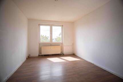 Wohnung zum Mieten in Prenzlau 355,00 € 45.84 m²
