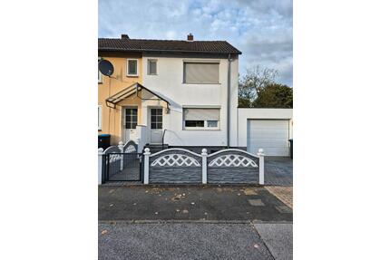 Reiheneckhaus mit Garage - 375.500,00&nbsp;EUR Kaufpreis, ca.&nbsp; 145,00&nbsp;m&sup2; in Kamp-Lintfort (PLZ: 47475)