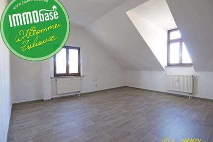 Charmantes Wohnen im Dachgeschoss! - Frankenberg