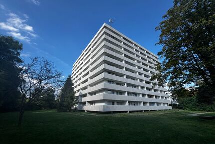 teilweise sanierte 3,5 Zimmer Wohnung mit Balkon - Gladbeck