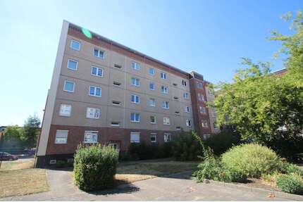 Wohnung zum Mieten in Magdeburg 326,25 € 63.97 m²